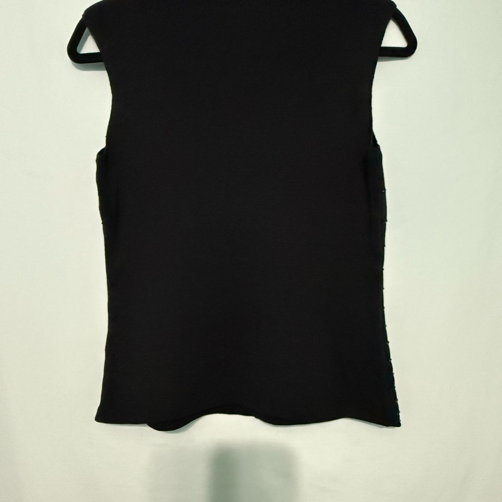 Ann Taylor black sleeveless tank top - Picture 2 of 3